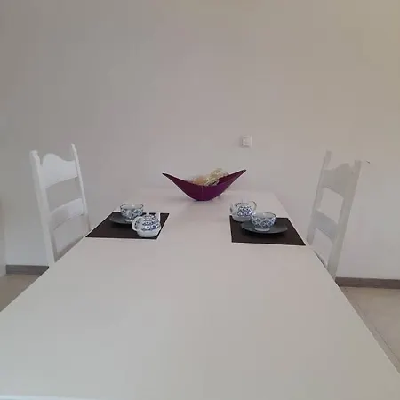 Affittacamere Maison Vingt-cinq Salir de Matos