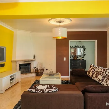 Affittacamere Maison Vingt-cinq Salir de Matos